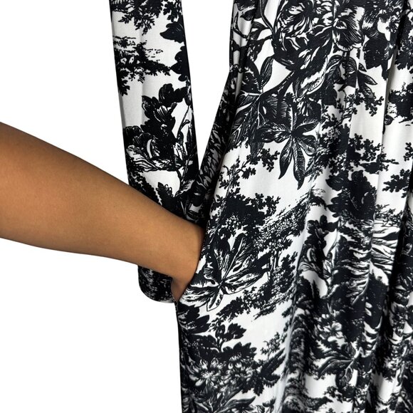 Louella Sz Medium Black & White Damask Floral Long Sleeve Modest Maxi Dress - Picture 5 of 10